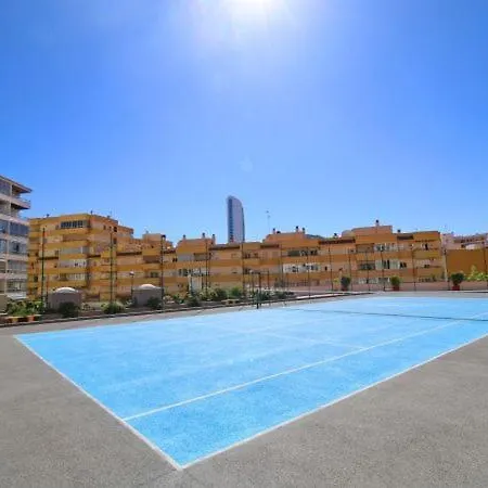 Sleeps 5 With Pool And Wifi Appartement *